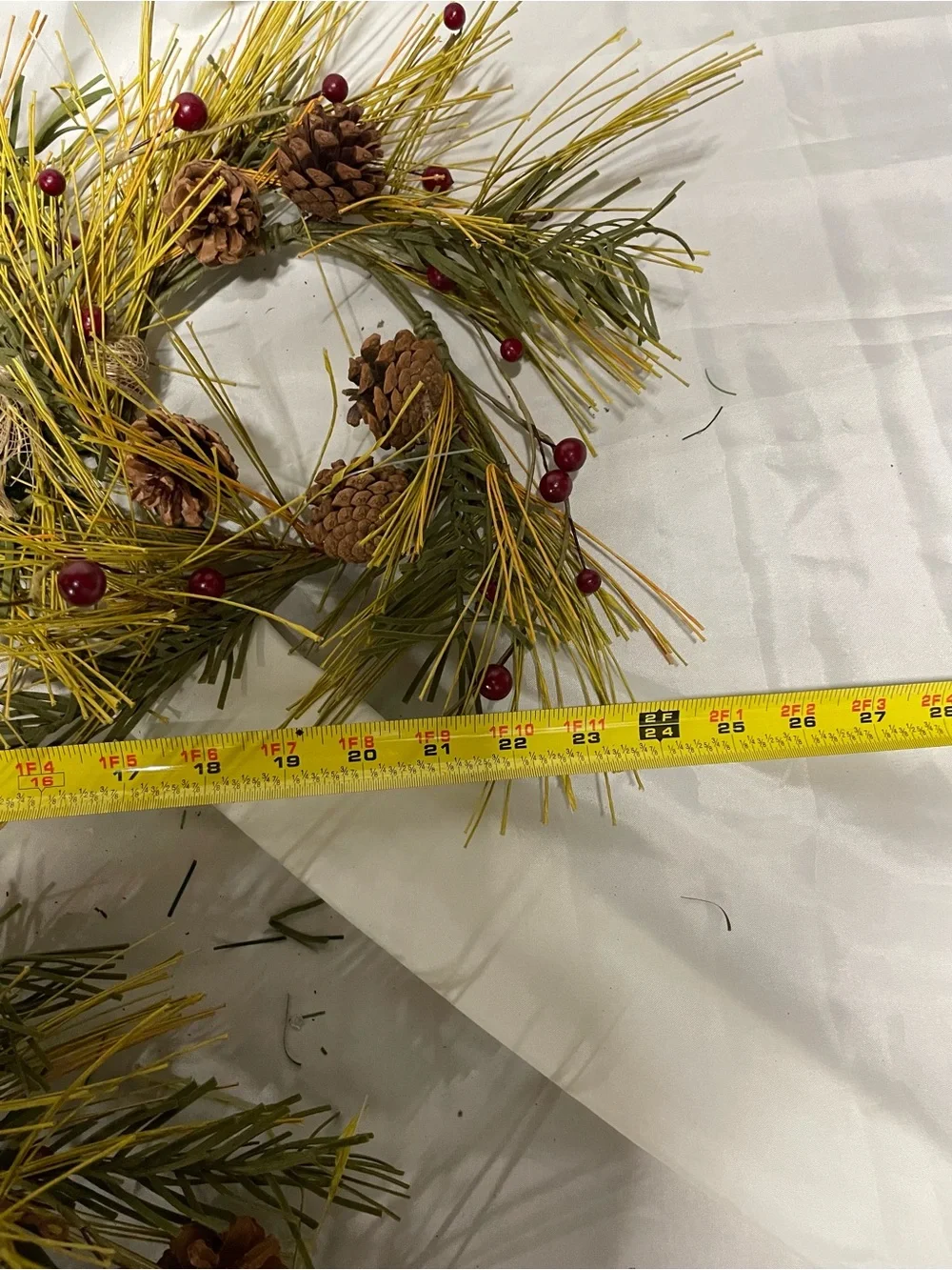 Holiday Pine and Berry Mini Wreaths - Green